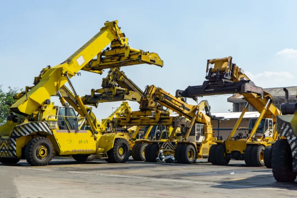 Comparing New Versus Used Heavy Equipment for Your Growing Business